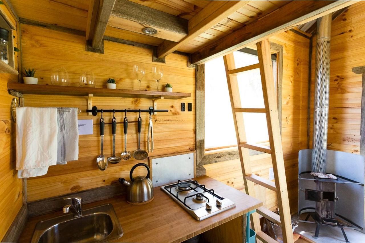 Ardingly Tiny House Villa Newham Exterior photo
